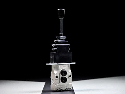 Válvula tipo joystick, LT-1-2TH6 (Joystick piloto hidráulico)